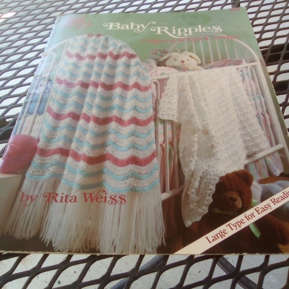 Baby Ripples 7 Baby Afghans to Knit & Crochet Knitting Crocheting Infant Vintage - Picture 1 of 2